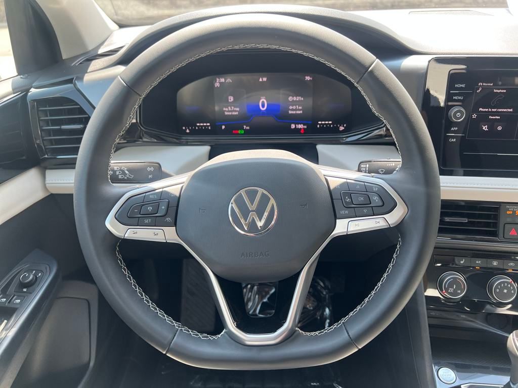 2025 Volkswagen Taos S photo 14