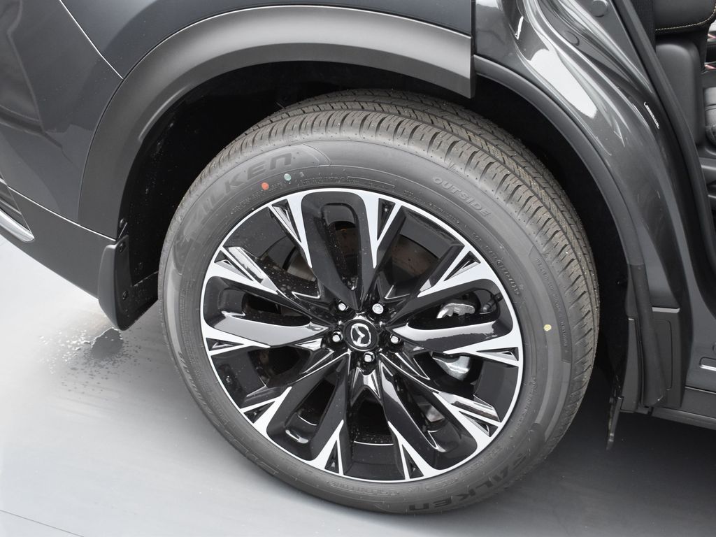 2024 Mazda CX-90 Premium photo 26