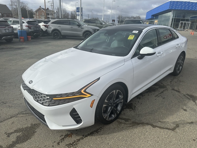 2021 Kia K5 EX photo 3