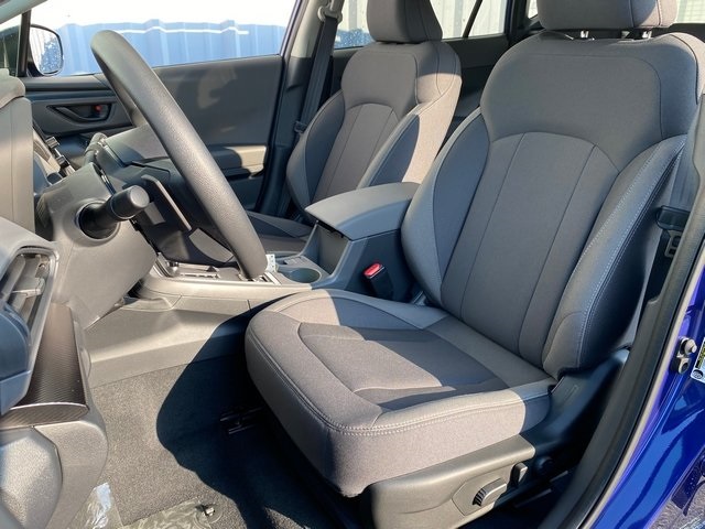 2025 Subaru Crosstrek Premium photo 13