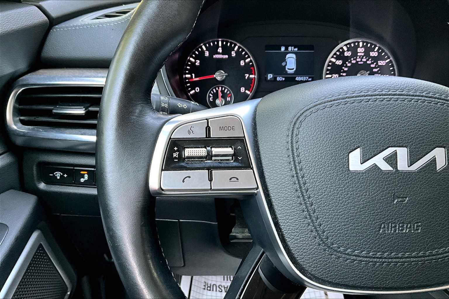 2022 Kia Telluride EX photo 22