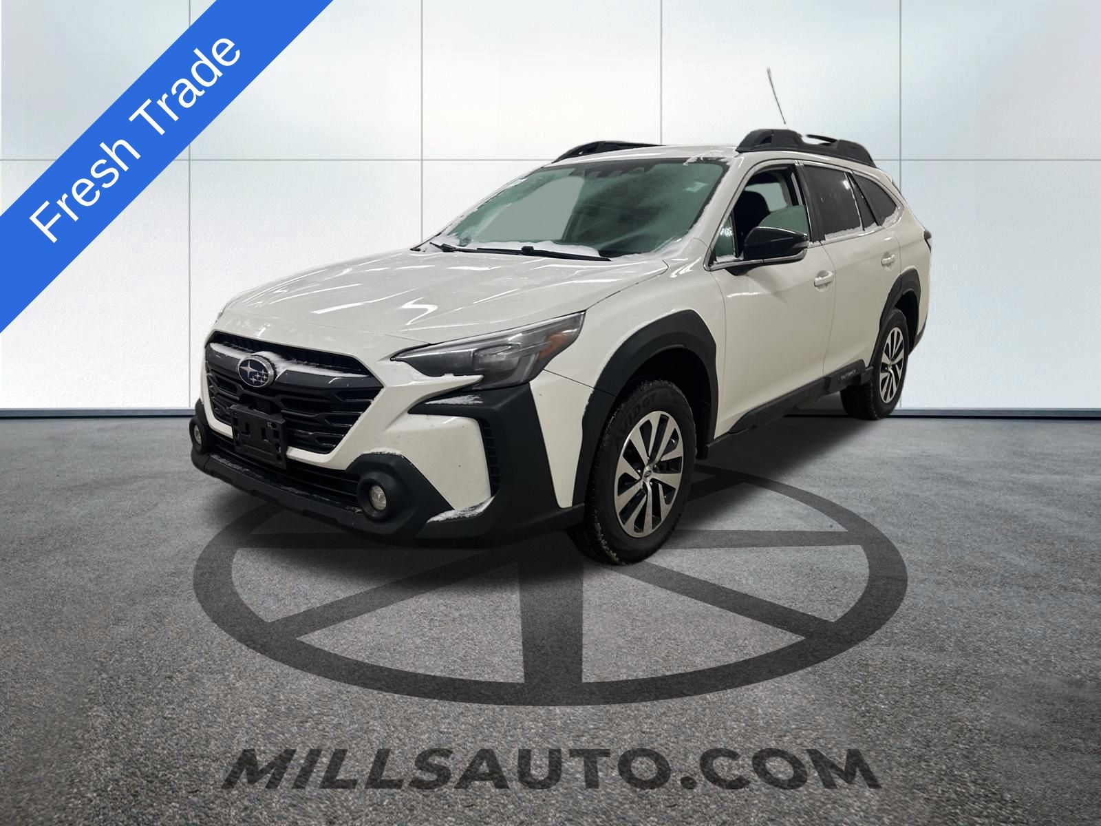 2023 Subaru Outback Premium's photo