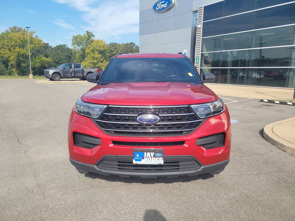 2020 Ford Explorer XLT photo 5