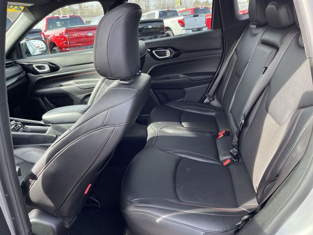 2024 Jeep Compass Trailhawk photo 20