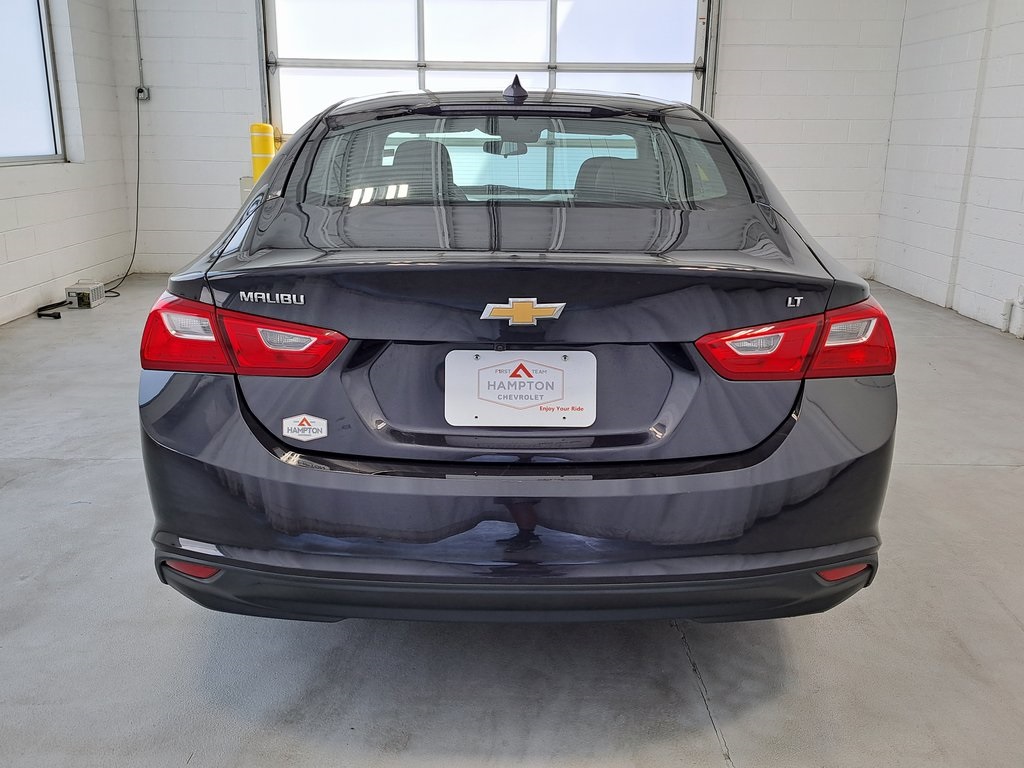 2023 Chevrolet Malibu 1LT photo 4