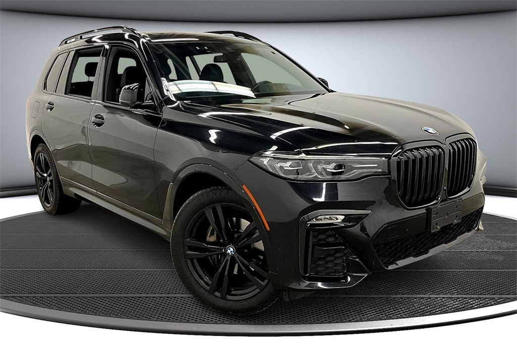 2021 BMW X7