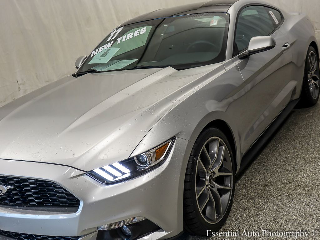 2017 FORD MUSTANG - Image 4