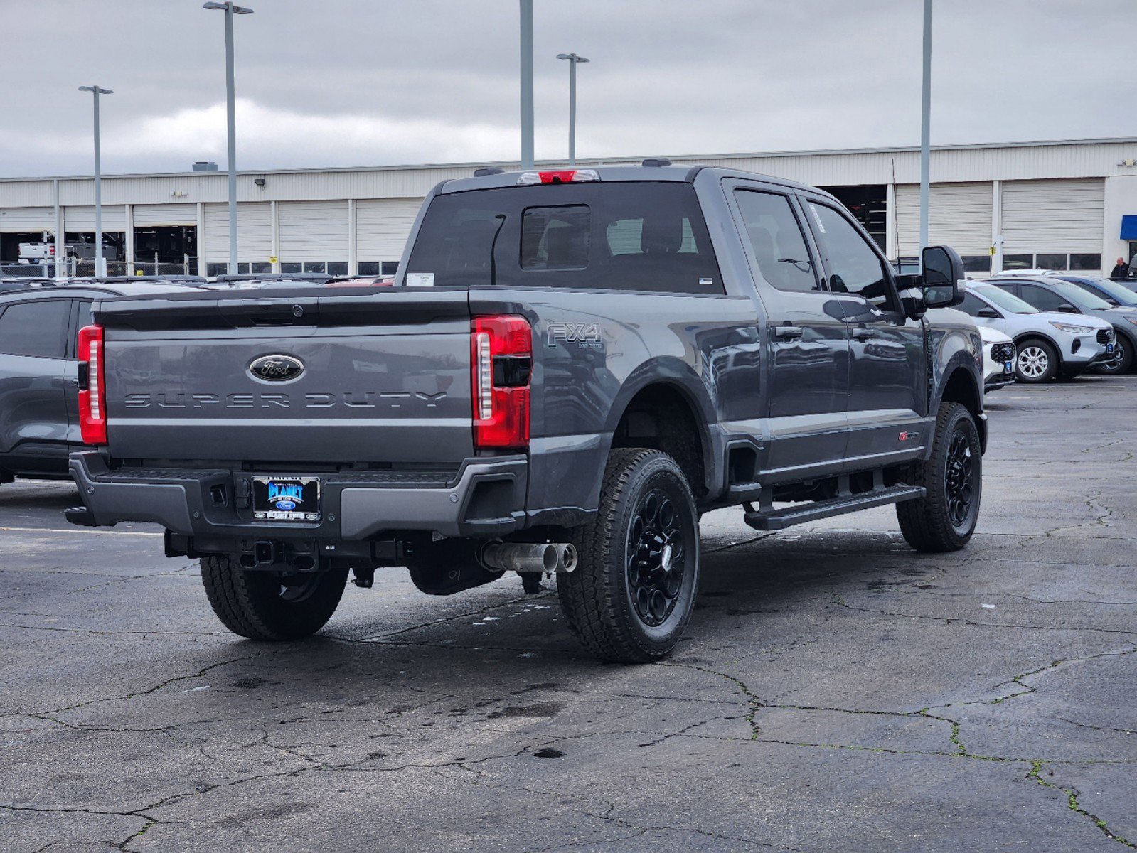 2025 Ford F-250 Lariat photo 4