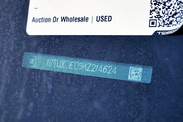 Used 2019 Gray GMC SLT image 39