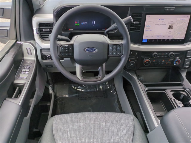 2026 Ford F-250 photo 16