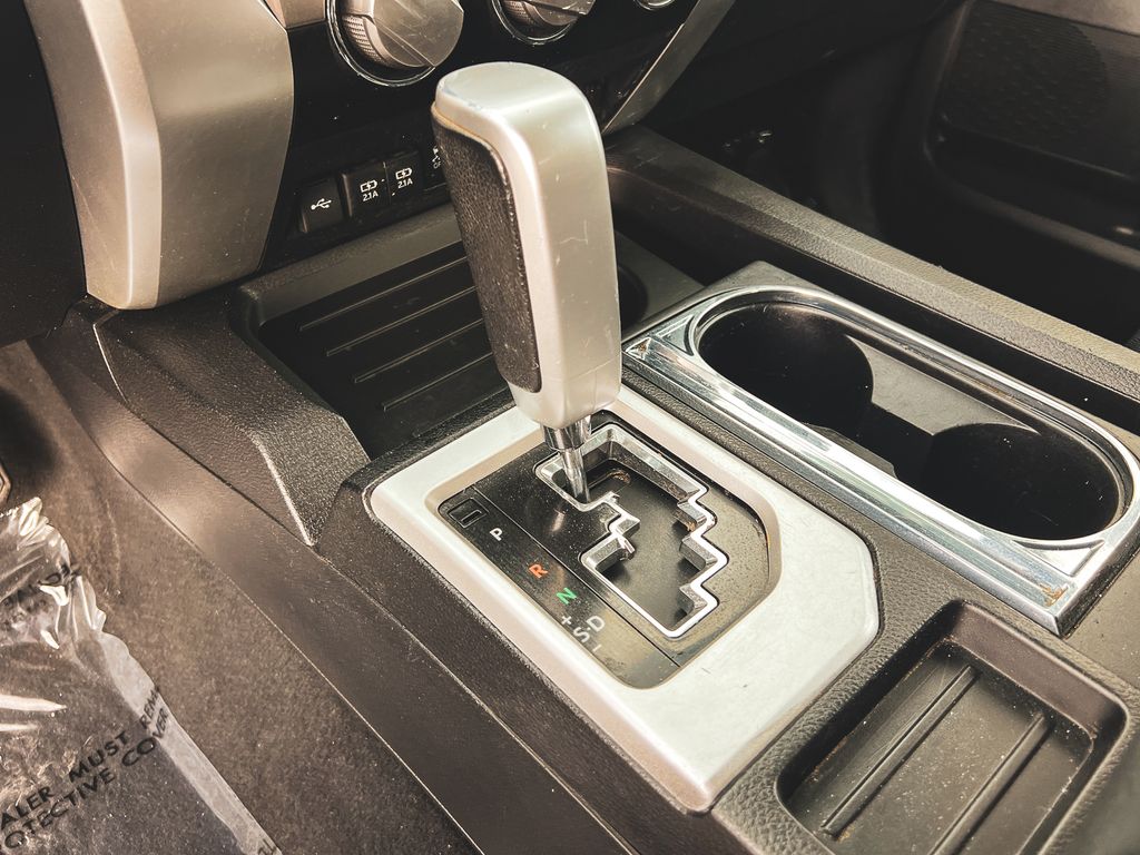 2020 Toyota Tundra SR5 Grade photo 23