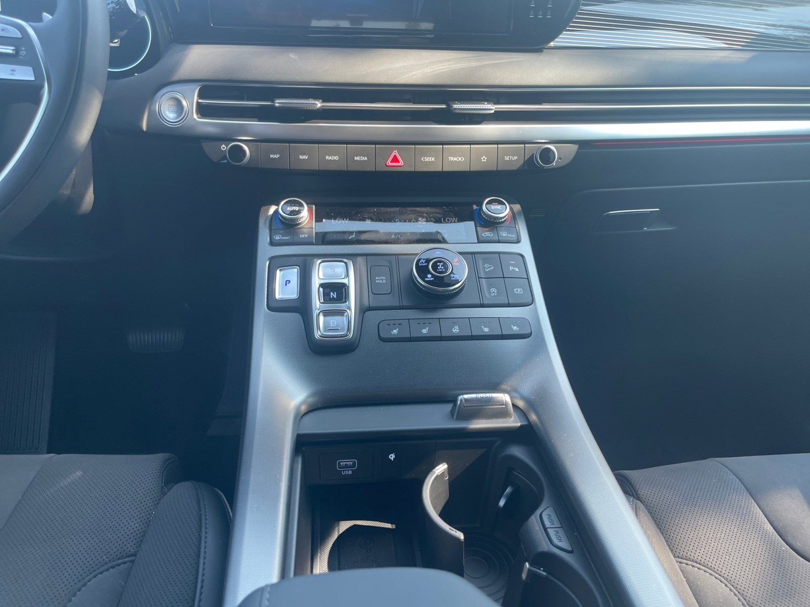 2025 Hyundai Palisade Calligraphy photo 10