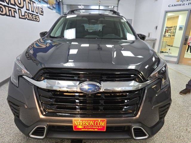 Used 2024 Subaru Ascent Touring with VIN 4S4WMAWD4R3404005 for sale in Detroit Lakes, Minnesota