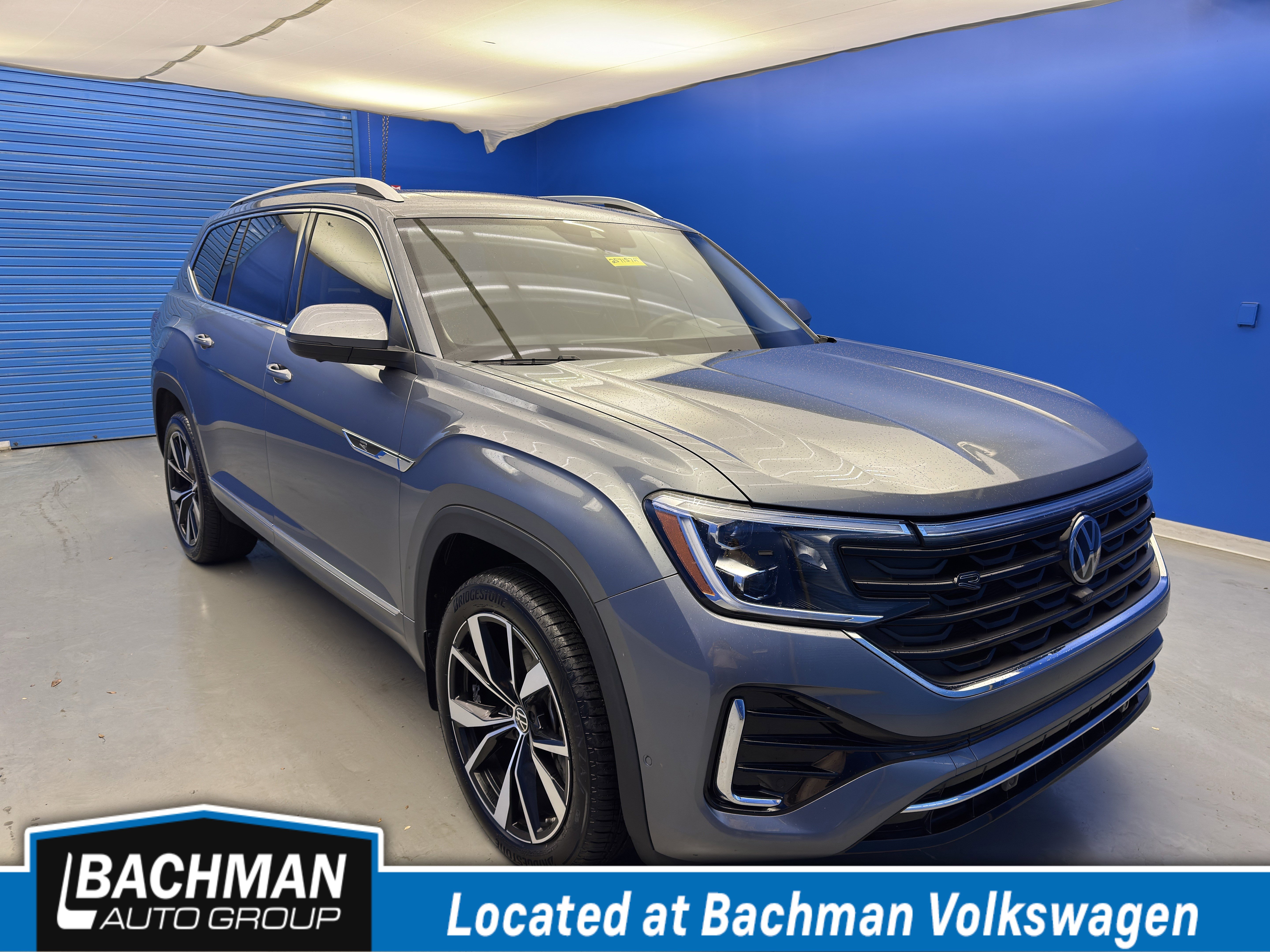 2025 Volkswagen Atlas SEL Premium R-Line's photo