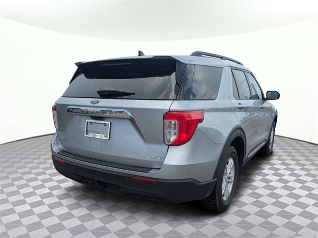 2022 Ford Explorer XLT photo 2