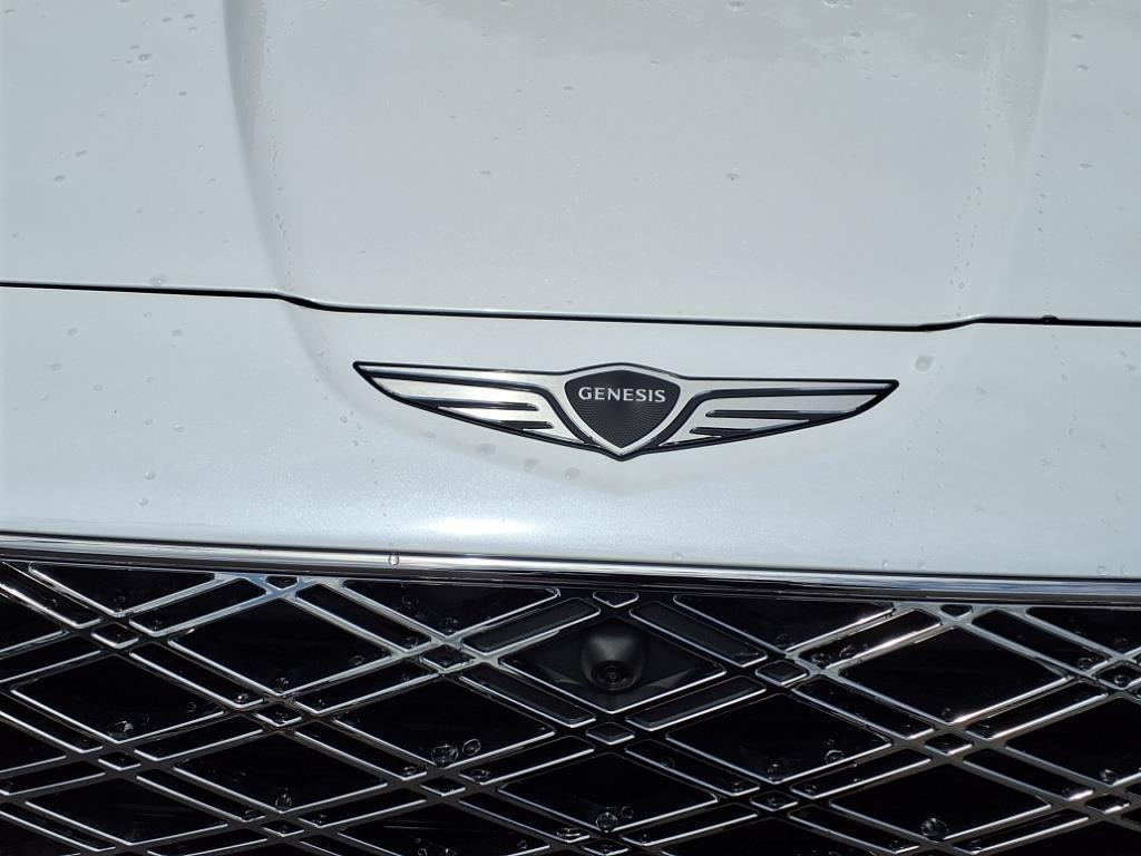 2025 Genesis GV80 2.5T Prestige AWD photo 3
