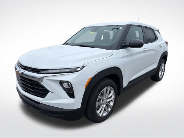2024 Chevrolet TrailBlazer LS's photo