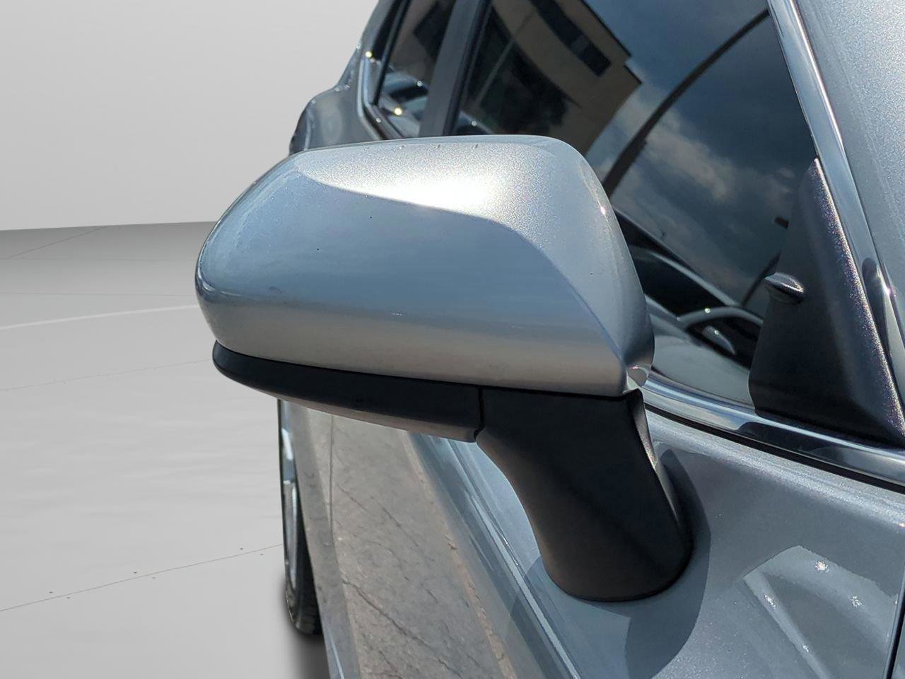 2023 Toyota Camry LE photo 11
