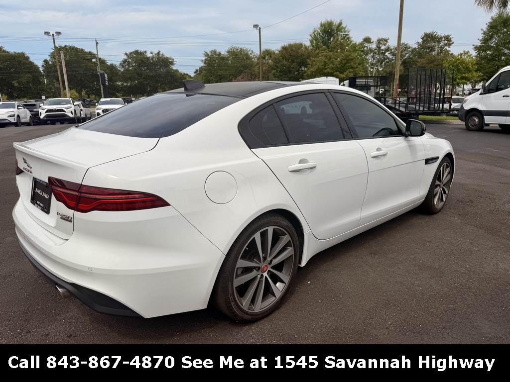 2020 Jaguar XE S photo 5