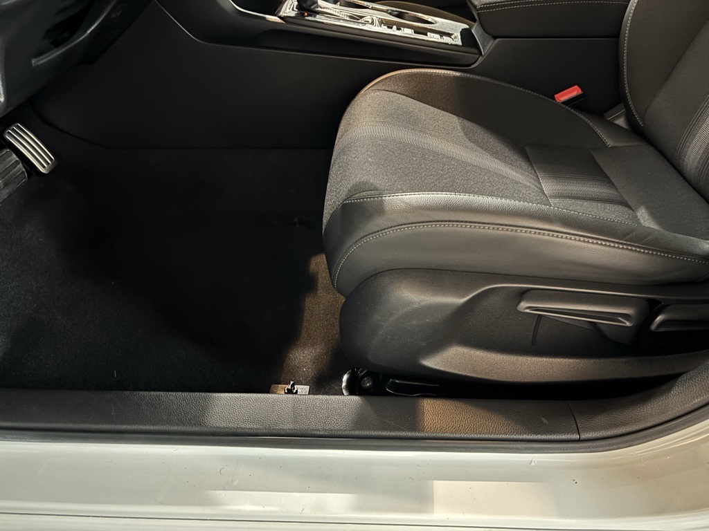 2023 Honda Civic Sport photo 17