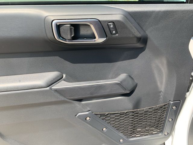 2025 Ford Bronco Badlands photo 11