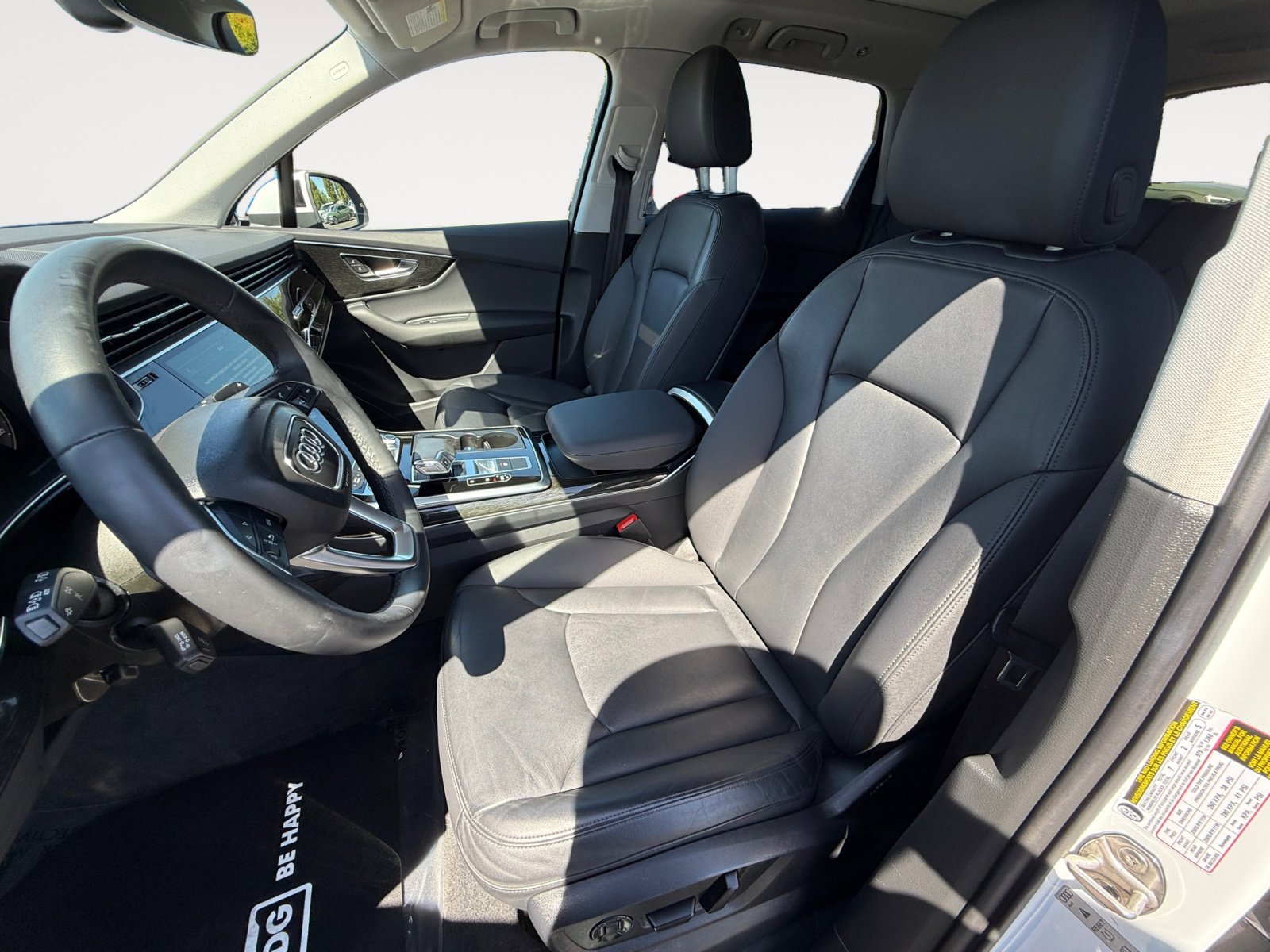 2022 Audi Q7 55 Premium photo 10