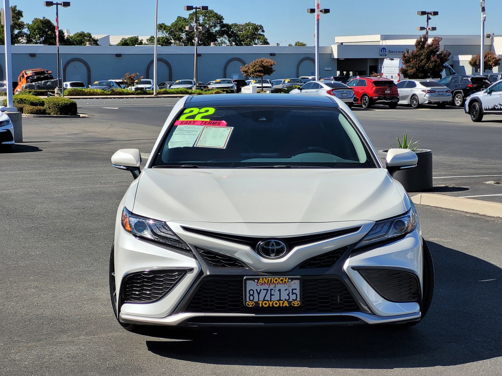 2022 Toyota Camry XSE photo 2
