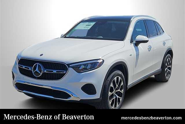 2025 Mercedes-Benz GLC