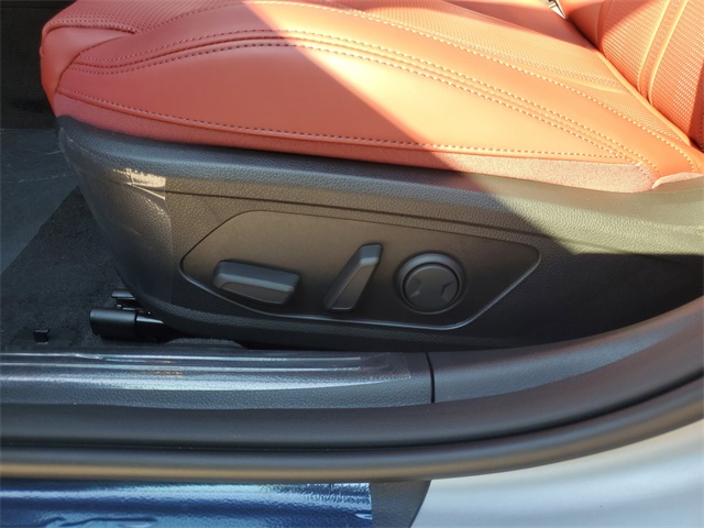 2026 Kia K5 GT-Line photo 12