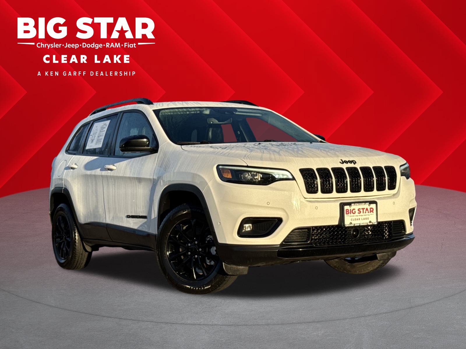 2023 Jeep Cherokee Altitude Lux's photo