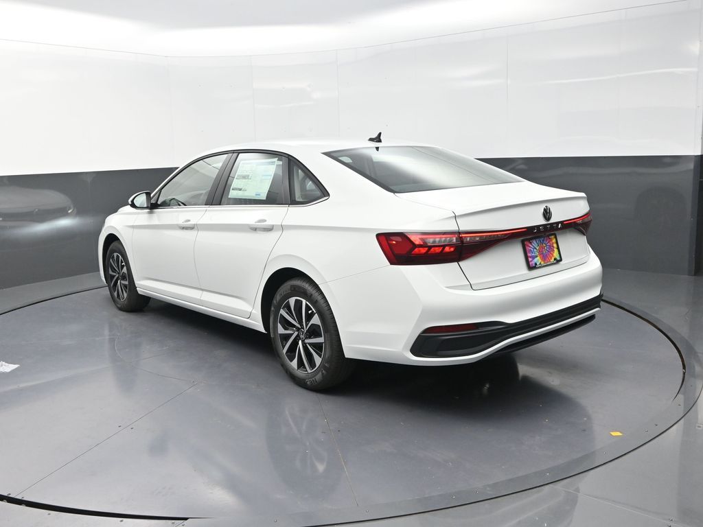 2026 Volkswagen Jetta 1.5T S photo 3