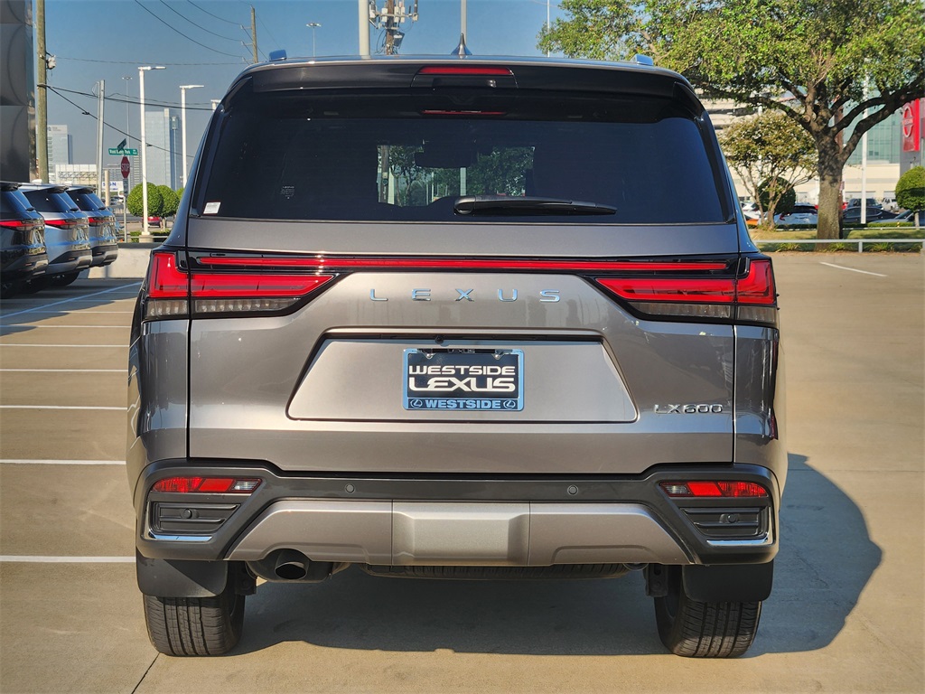 2023 Lexus LX 600 Ultra Luxury photo 5