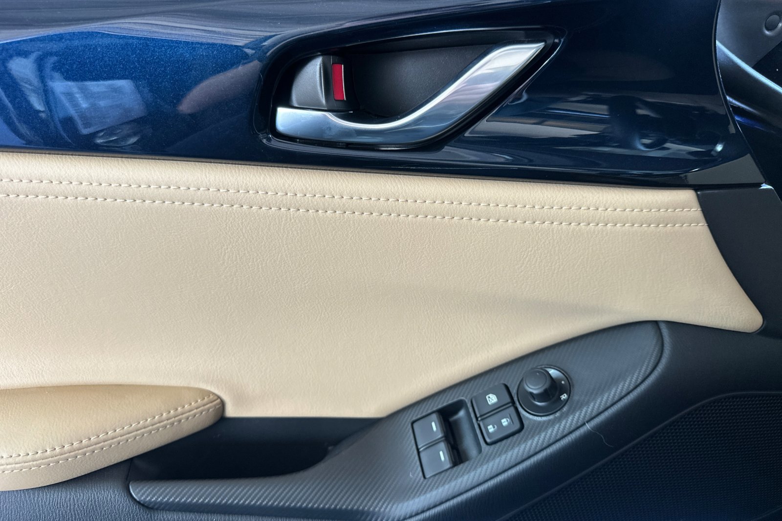 2025 Mazda MX-5 Miata Miata Grand Touring photo 12