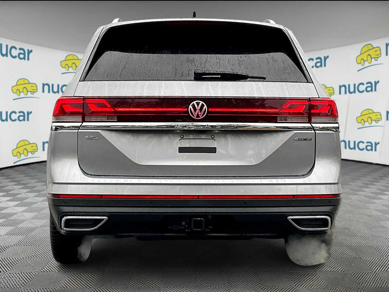 2026 Volkswagen Atlas SEL photo 4