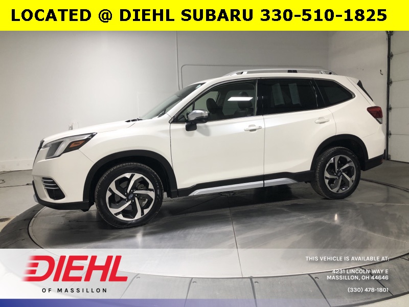 2023 Subaru Forester Touring photo 4