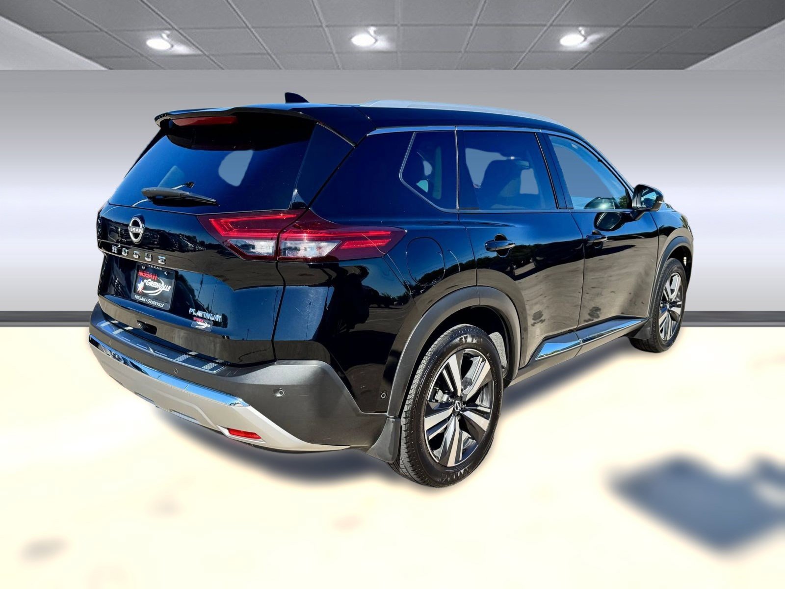 2023 Nissan Rogue Platinum photo 7