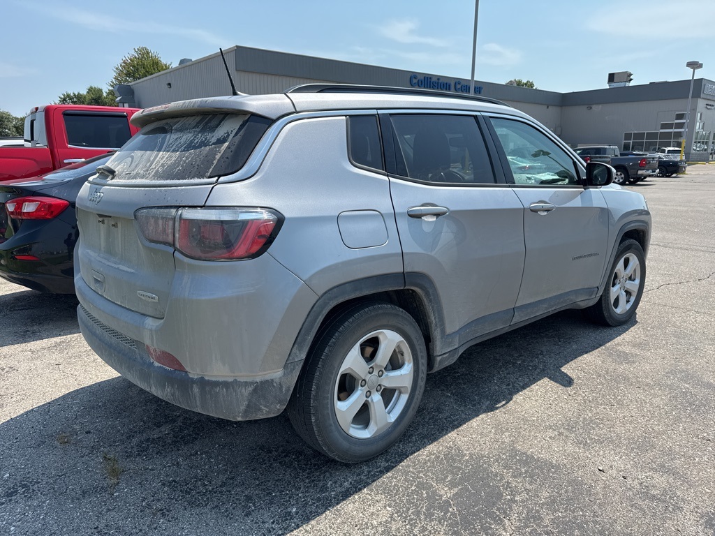 2019 Jeep Compass Latitude photo 4