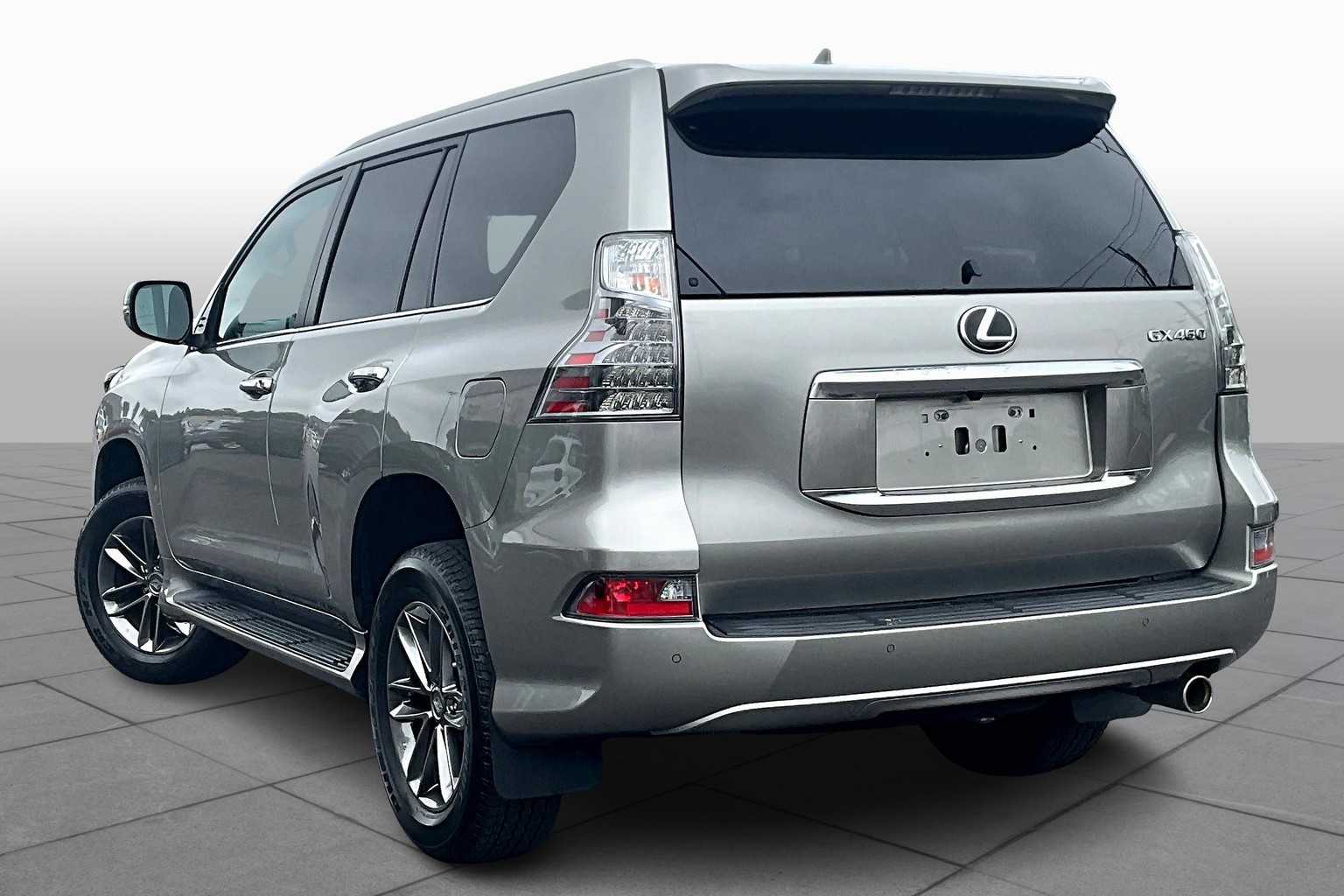 2022 Lexus GX 460 Premium photo 10