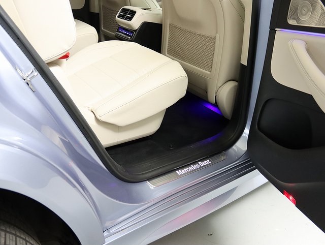 2025 Mercedes Benz GLS 450 4MATIC photo 33