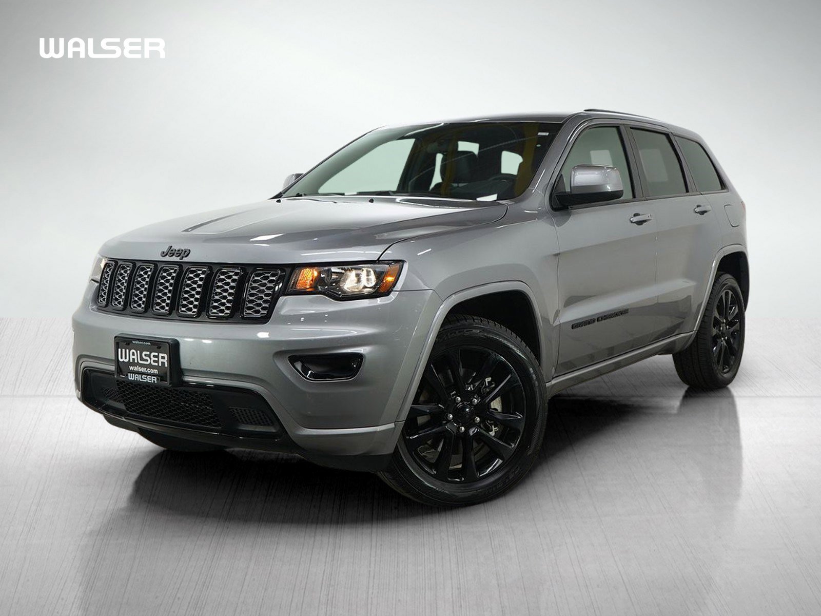 2021 Jeep Grand Cherokee Laredo X's photo
