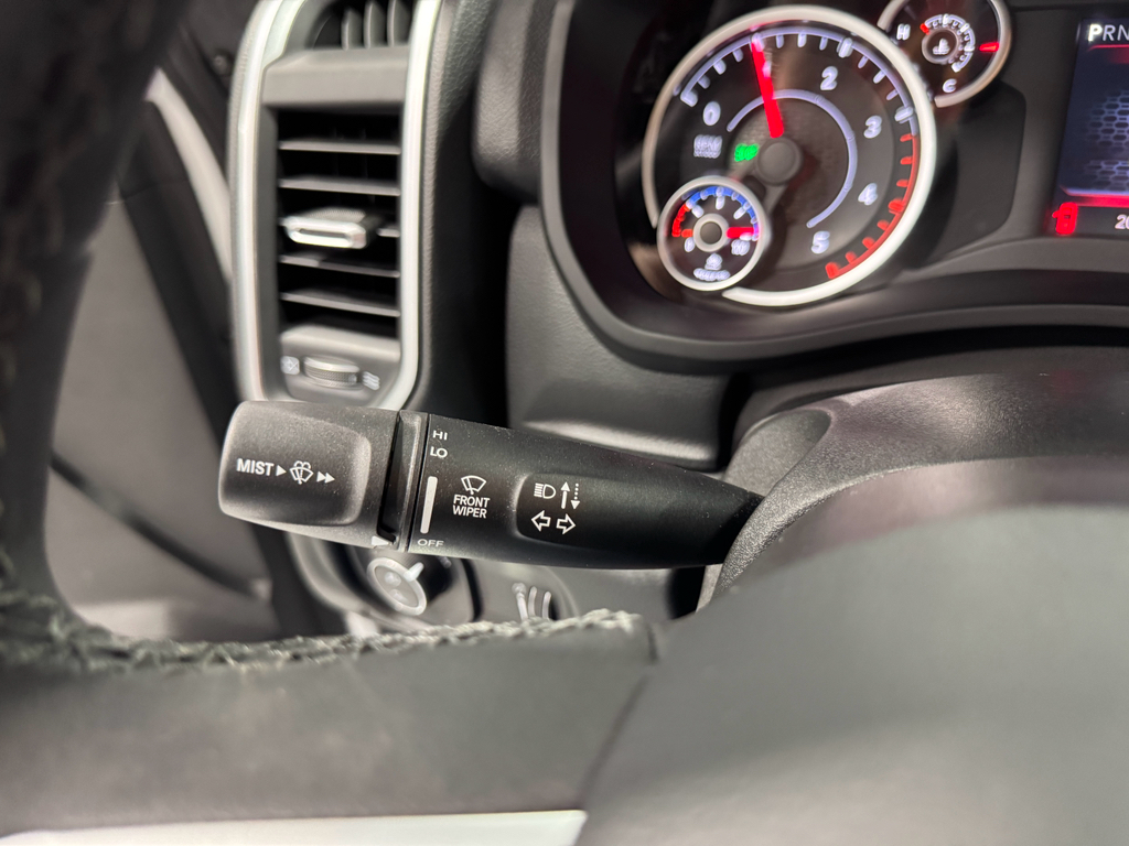 2025 Ram 3500 Big Horn photo 33