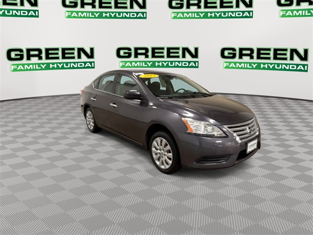 2013 Nissan Sentra SV photo 2