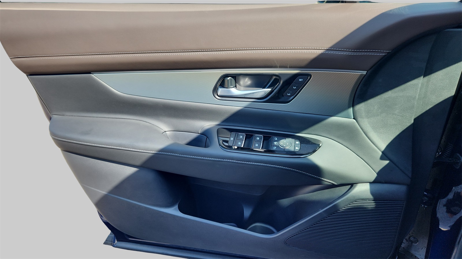2025 Nissan Murano Platinum photo 17