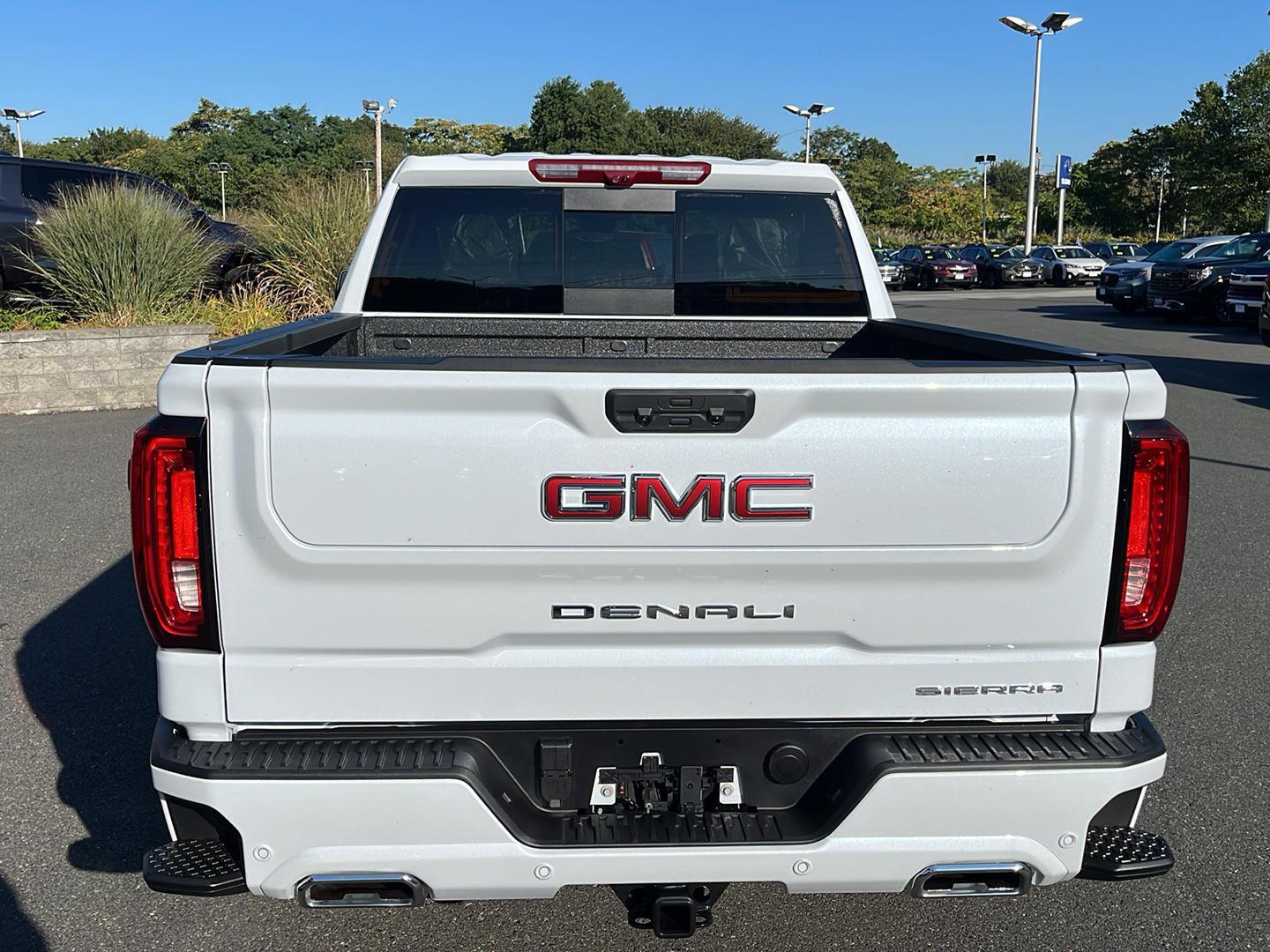 2026 Gmc Sierra Denali photo 4