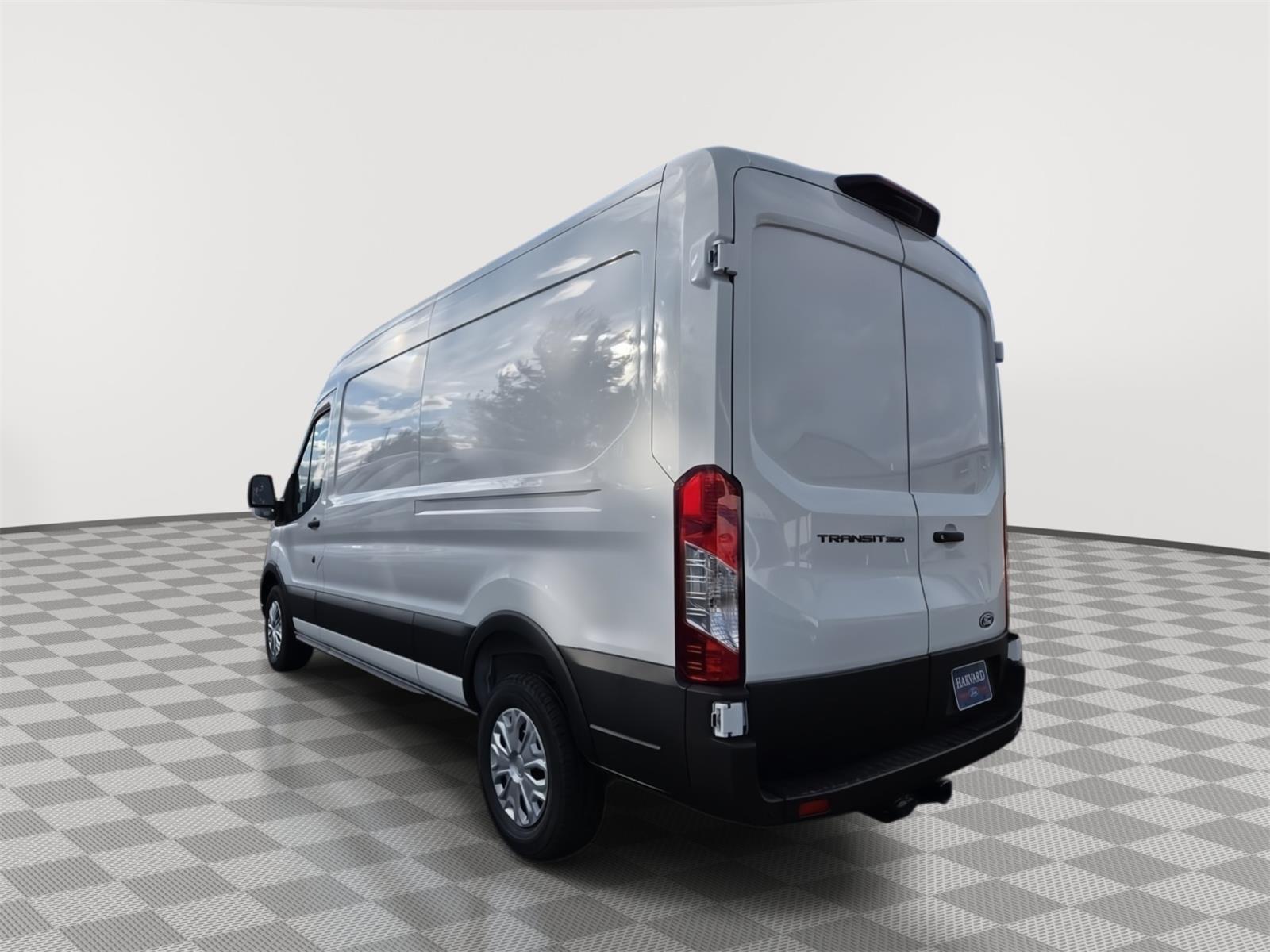 2026 Ford Transit Cargo Van photo 4