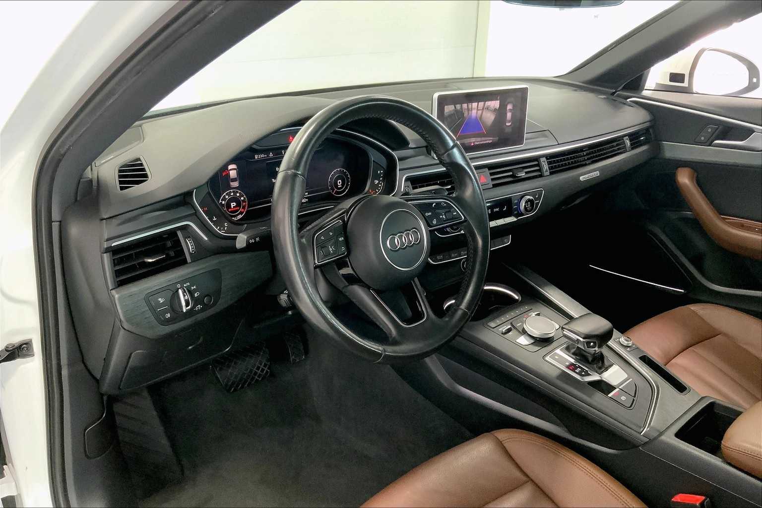 2017 Audi A4 Quattro Premium Plus photo 2