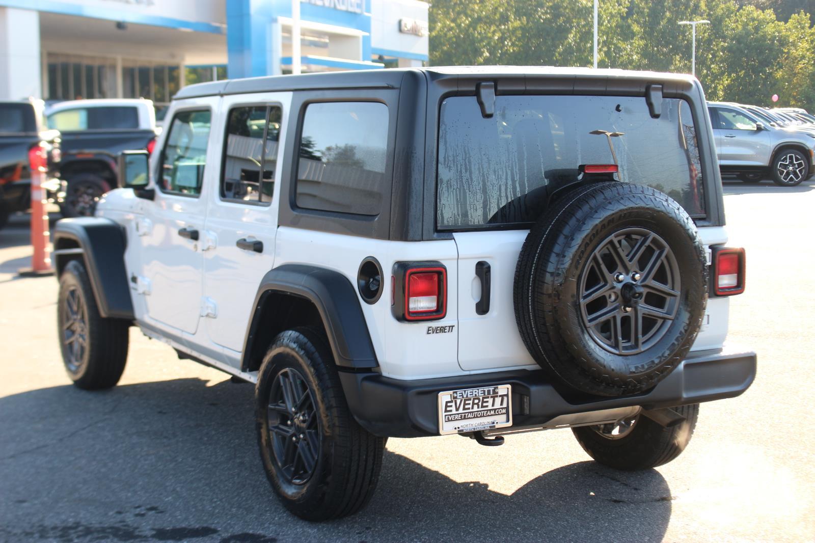 2024 Jeep Wrangler Sport S photo 3