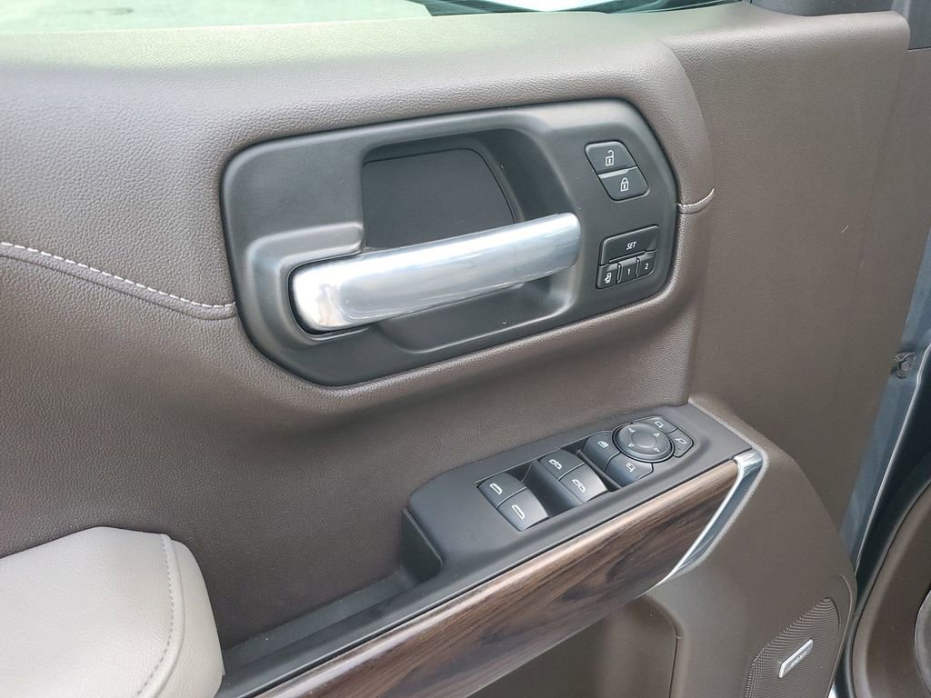 2021 Gmc Sierra SLT photo 44