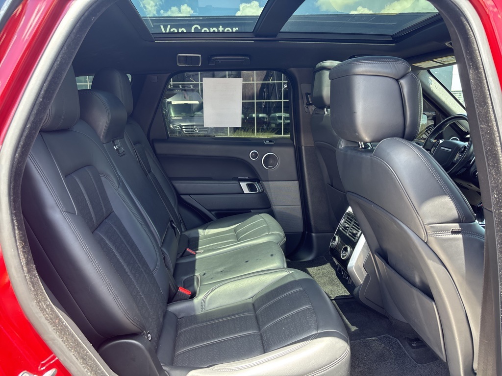 2019 Land Rover Range Rover Sport SuperCharged HSE Dynamic photo 23
