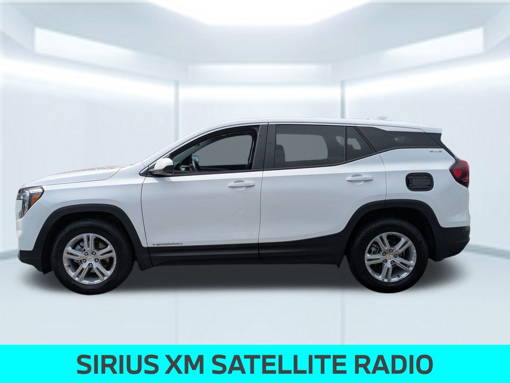 2024 Gmc Terrain SLE photo 2